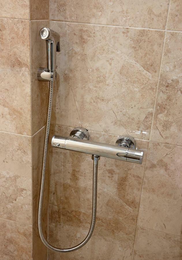 Apartamento El Duque Granada Luaran gambar
